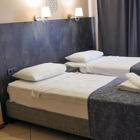 Anna Queen Hotel